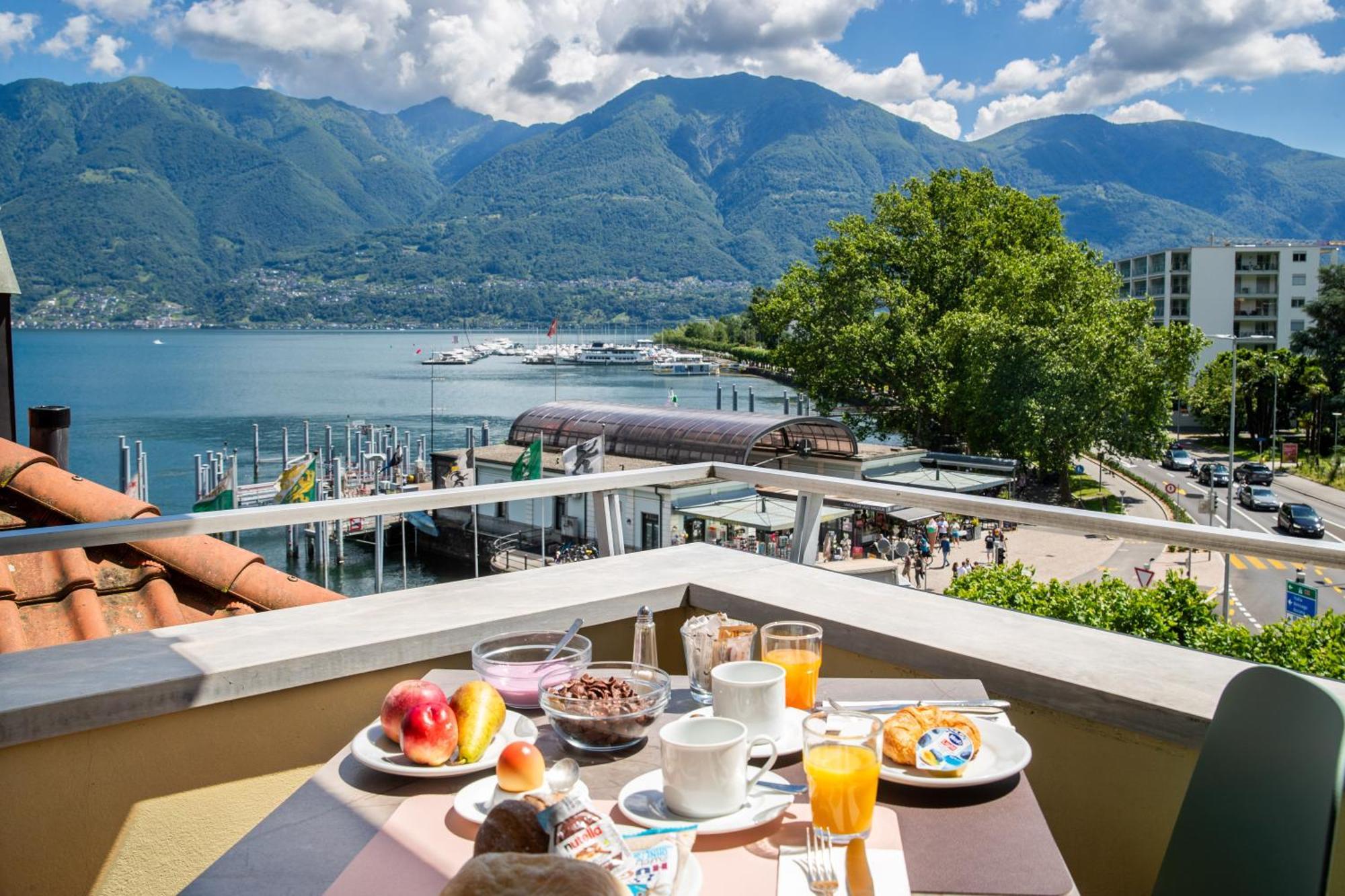 Hotel Rondinella Locarno Exterior photo