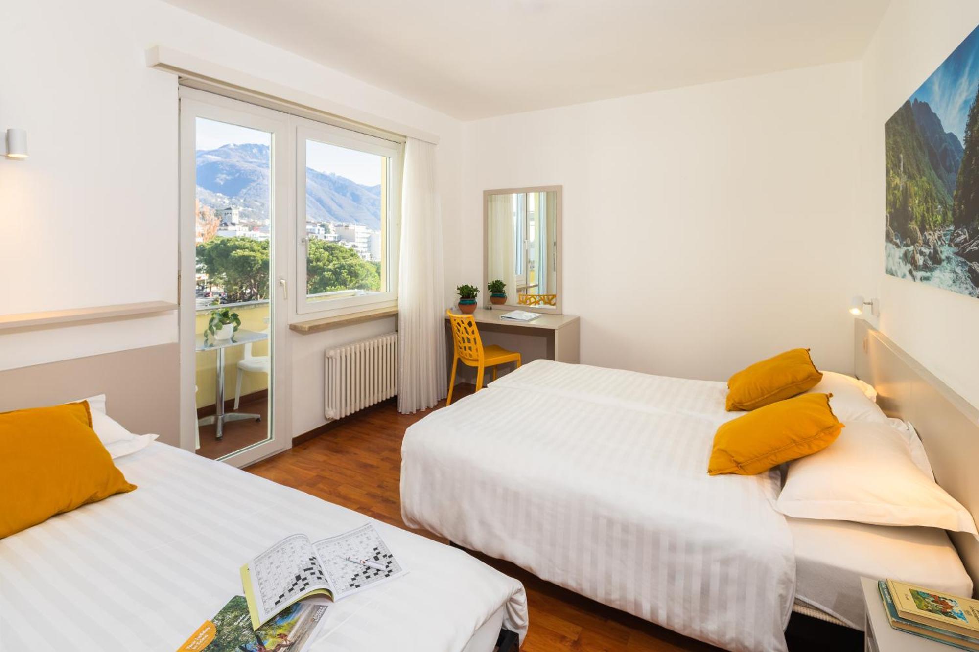 Hotel Rondinella Locarno Exterior photo